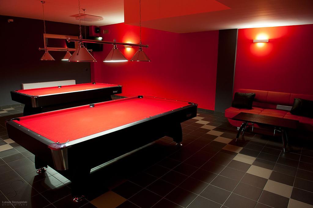 Hotel Grafit Kostomloty Pierwsze Buitenkant foto
